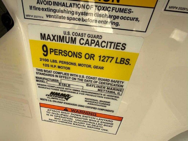 2026 Bayliner E18LE US-BLBX1307H526 [photo 15]